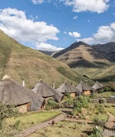 Luxury Lesotho Tour Packages with accommodation included
